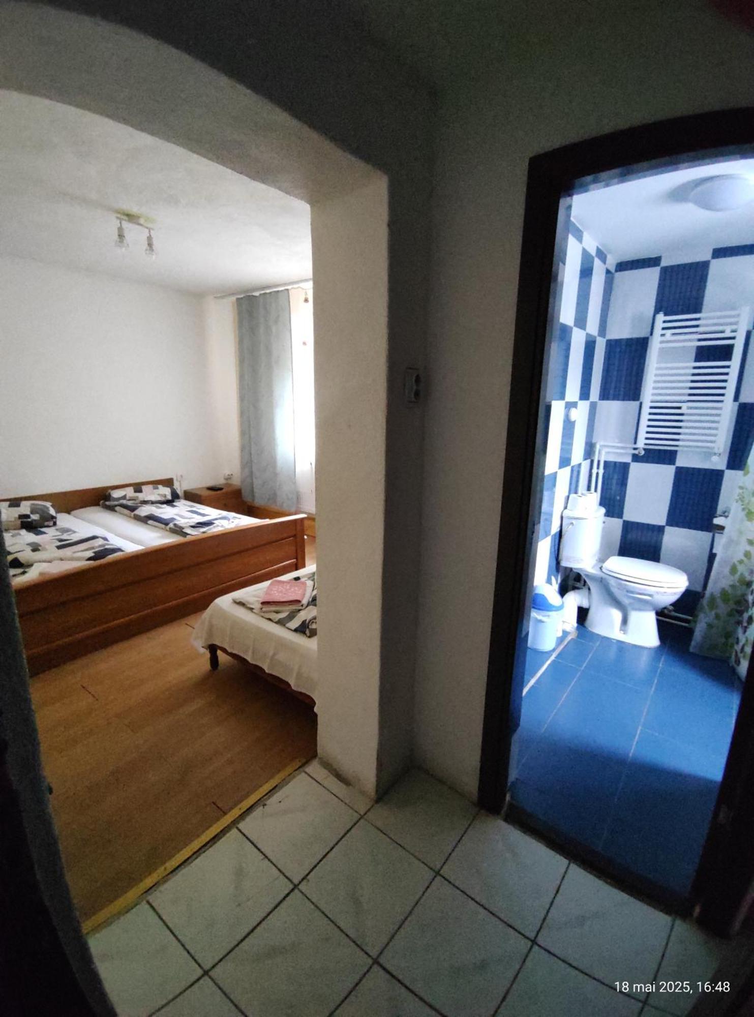 Cabana Cerbu Bozovici المظهر الخارجي الصورة